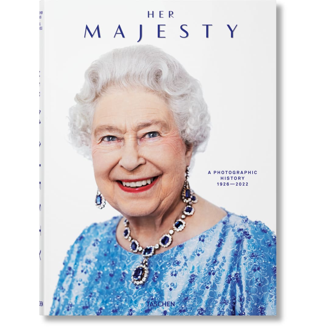Her Majesty. A Photographic History 1926–2022