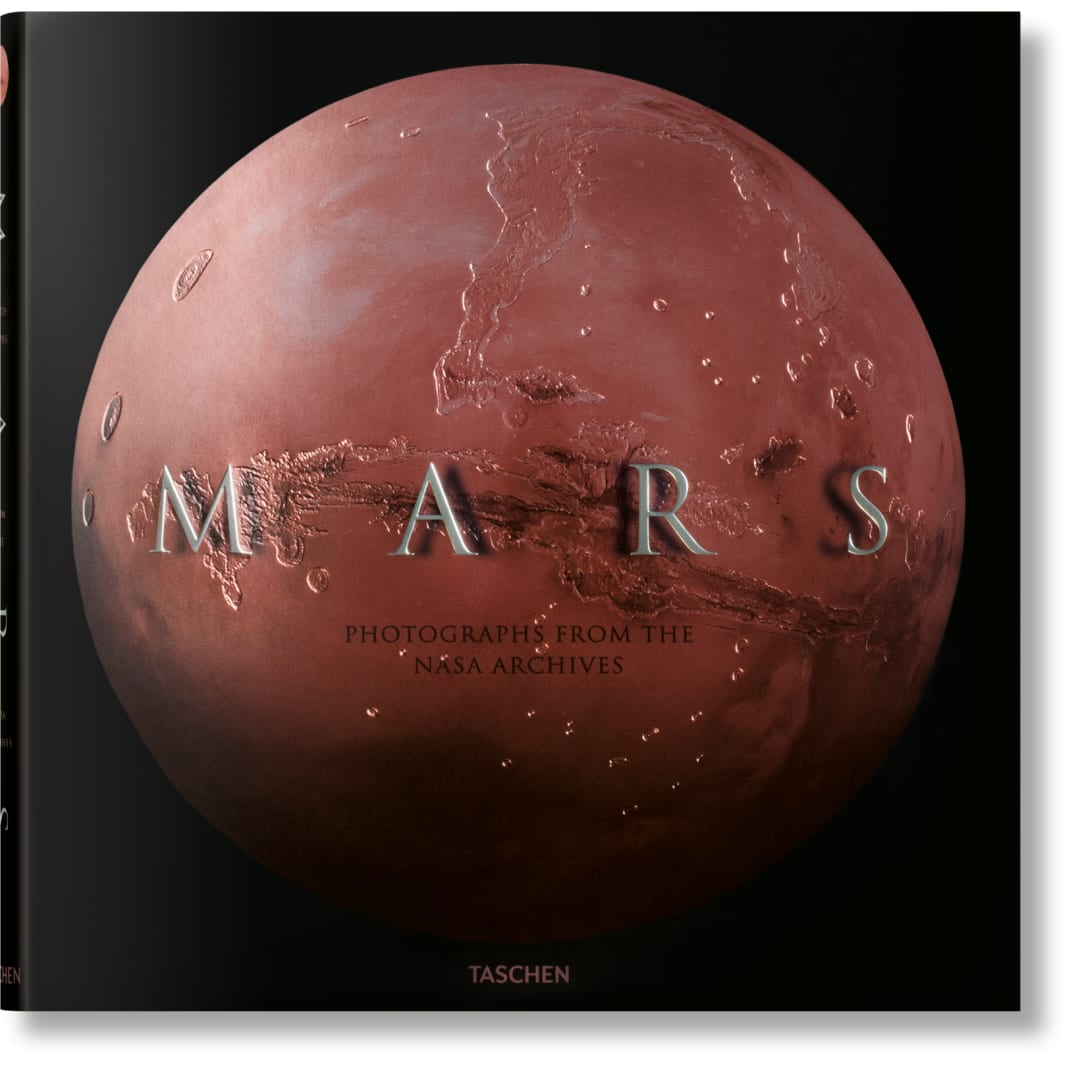 Mars. Photographs from the NASA Archives