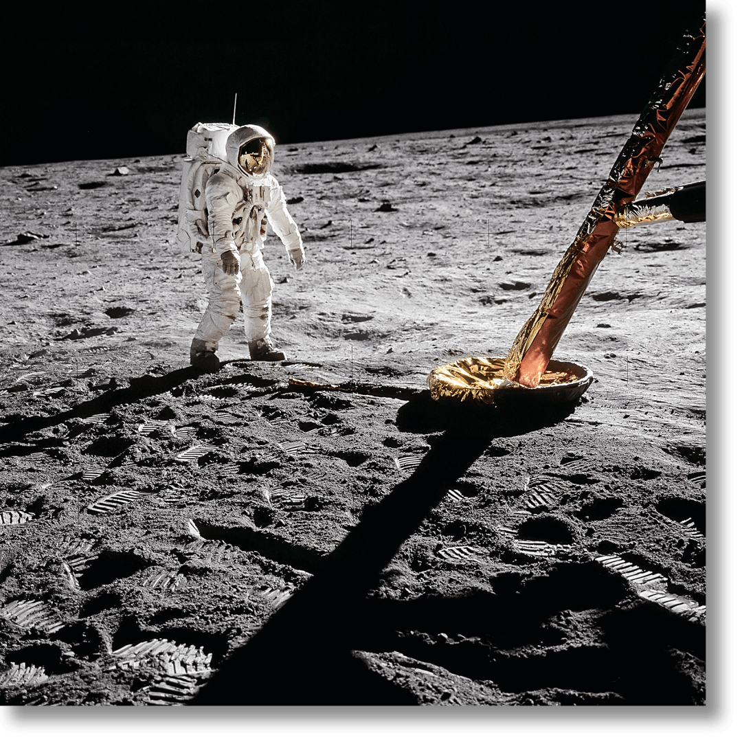 Taschen Buzz Aldrin. Apollo 11. ‘inspecting The Eagle'