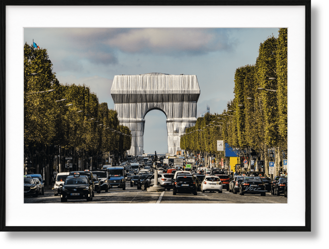 Christo and Jeanne-Claude. L'Arc de Triomphe, Wrapped, by Day. Art Edition No. 1-250