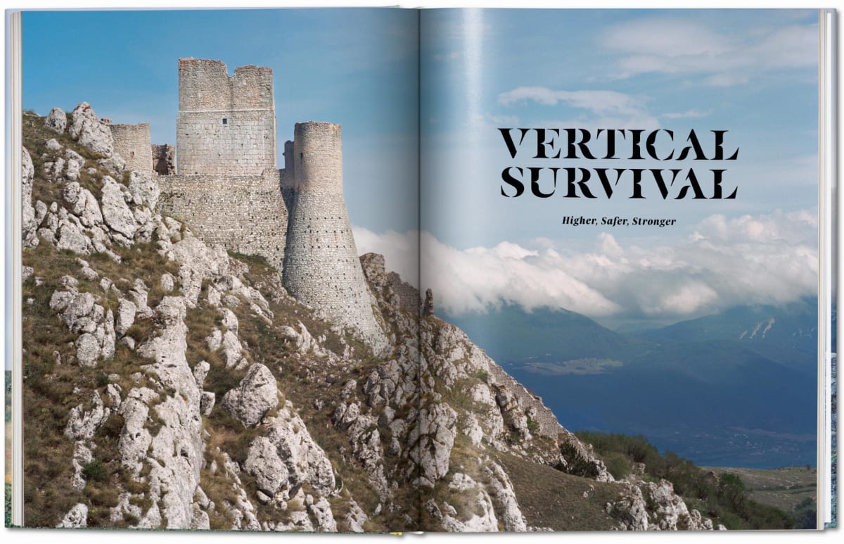 Frédéric Chaubin. Stone Age. Ancient Castles of Europe