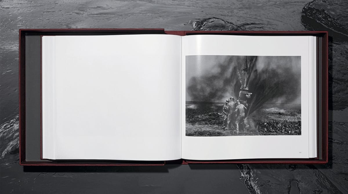 Sebastião Salgado. Kuwait. A Desert on Fire
