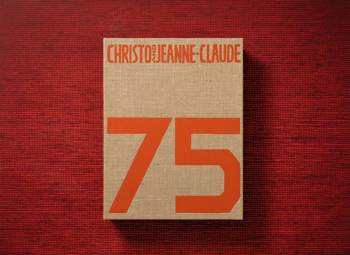 Christo and Jeanne-Claude. Art Edition B. No. 7–100