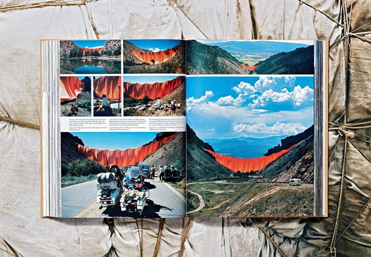 Christo and Jeanne-Claude. Updated Edition