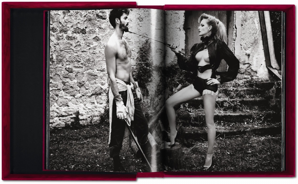 Ellen von Unwerth. The Story of Olga - Imagen 9 de 14