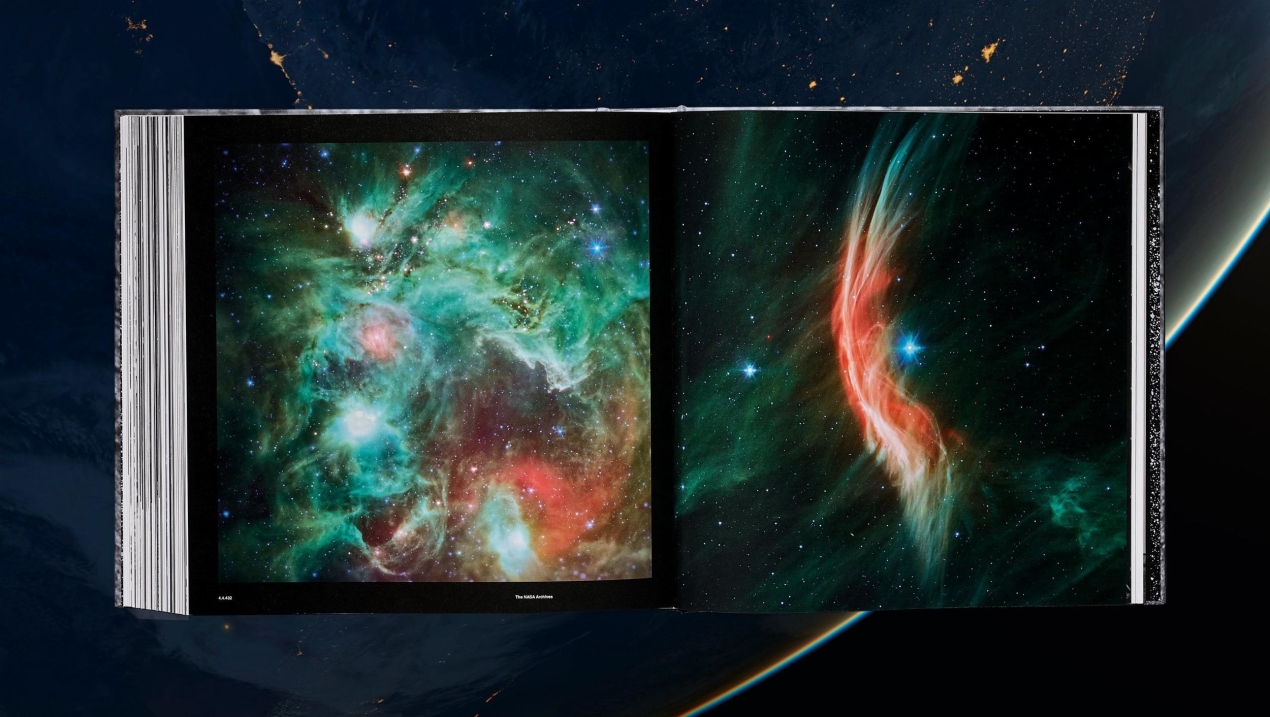 The NASA Archives. 60 Years in Space - Image 23 de 29