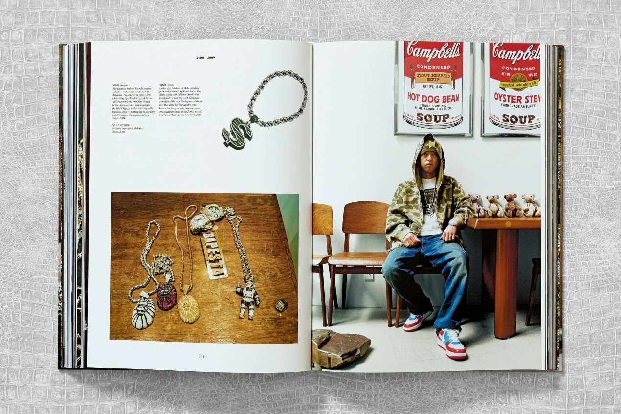 Ice Cold. A Hip-Hop Jewelry History - Image 12 de 23