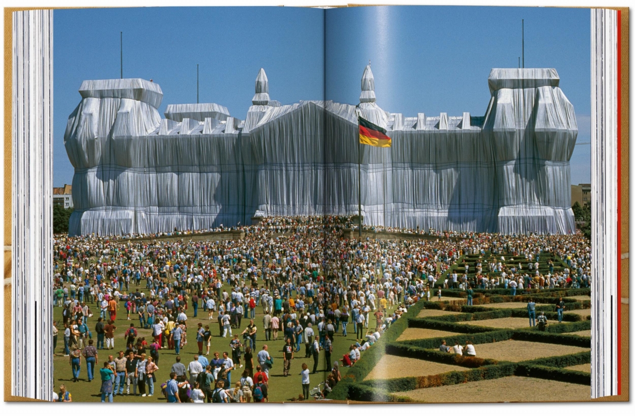 Christo and Jeanne-Claude. 40th Ed. - Imagen 4 de 8