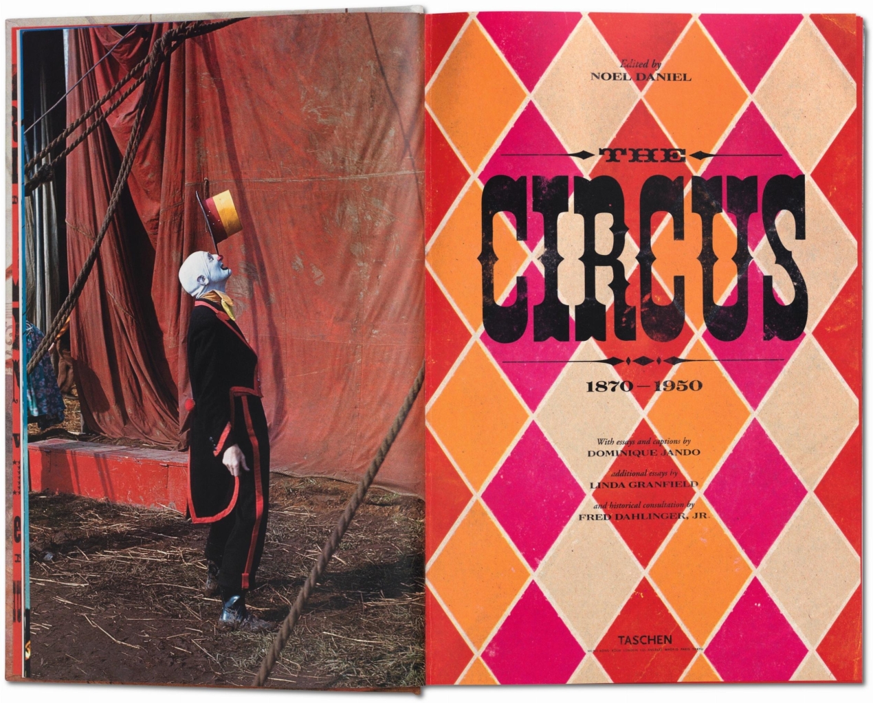 The Circus. 1870s–1950s - Image 2 de 12