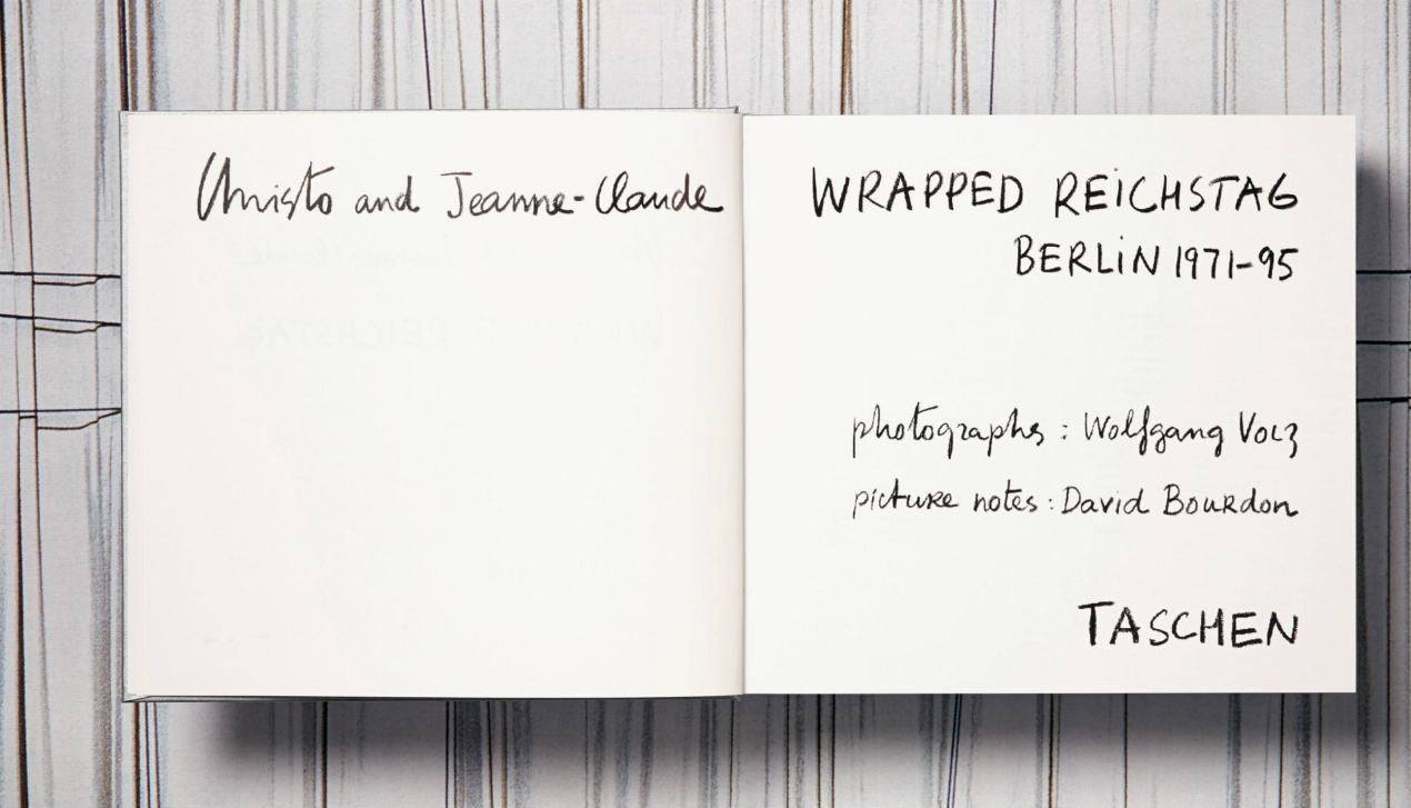 Christo and Jeanne-Claude. Wrapped Reichstag. Berlin 1971–1995 - Imagen 3 de 19