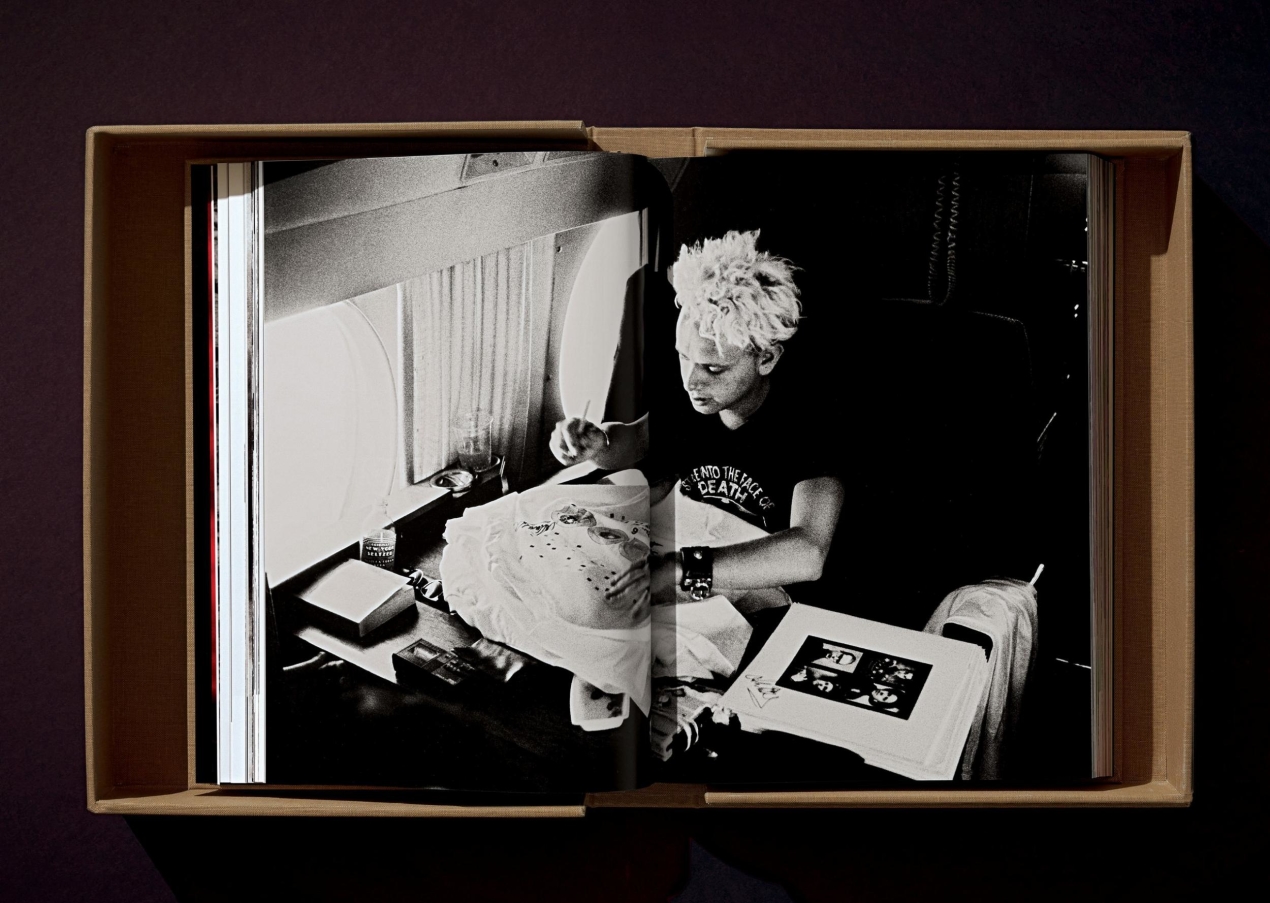 Depeche Mode by Anton Corbijn - Image 6 de 20