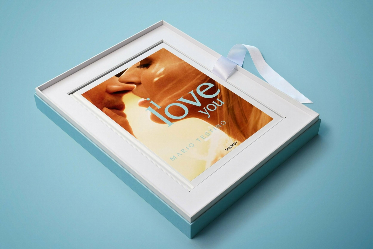 Mario Testino. I Love You, Art Edition No. 1-100 - Image 7 de 17