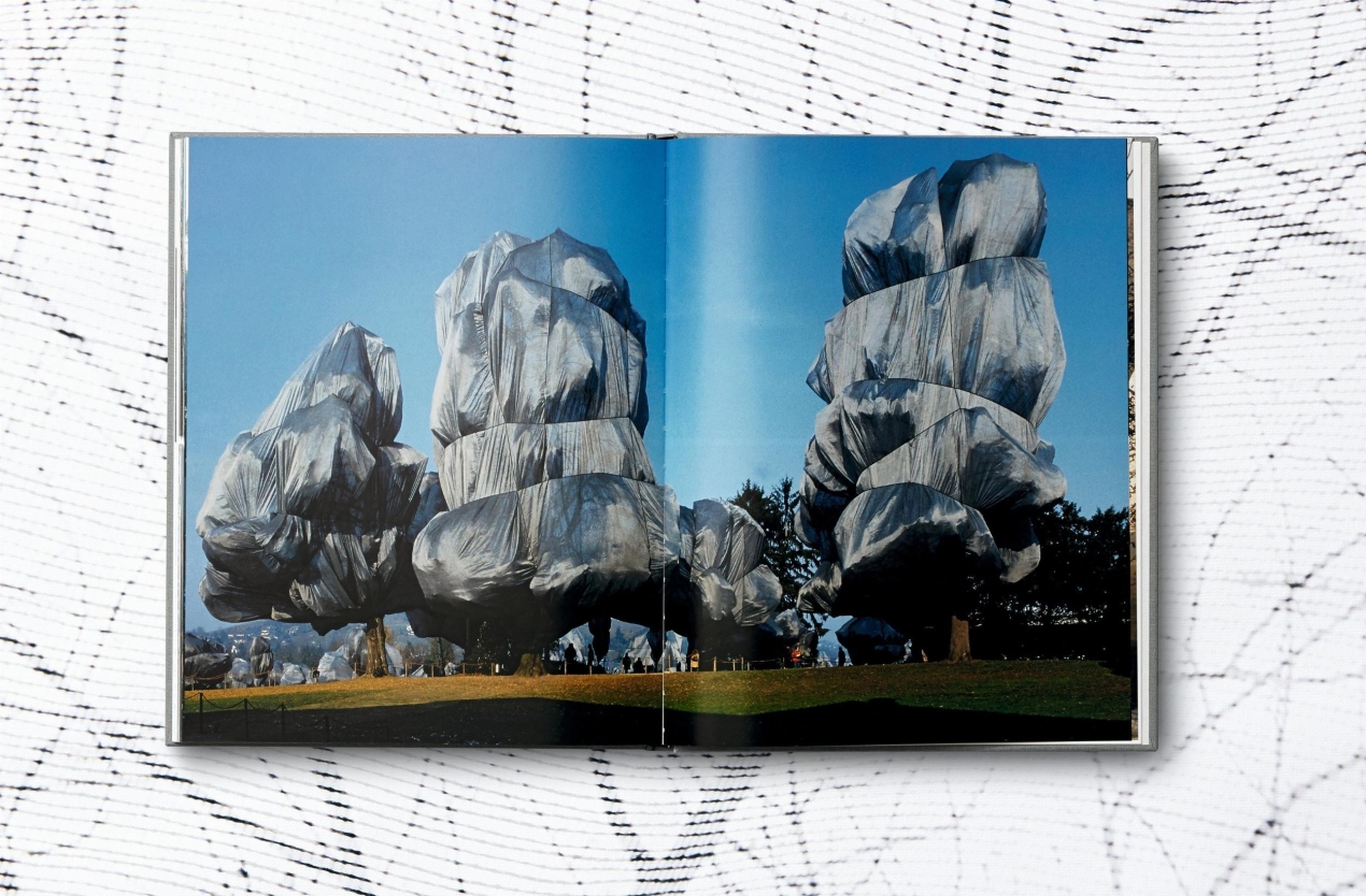 Christo and Jeanne-Claude. Wrapped Trees. Basel 1997–1998 - Immagine 13 di 16