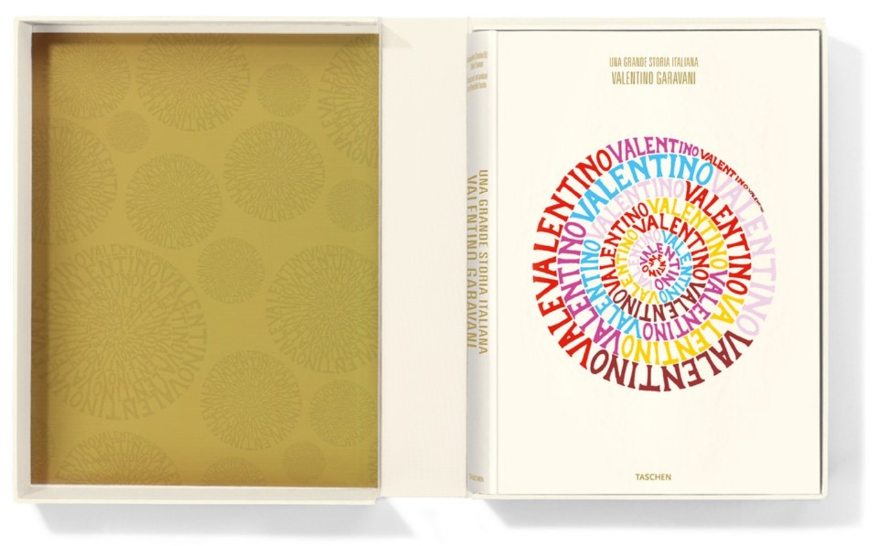 Valentino Garavani. Una grande storia italiana, Art Edition - Image 2 of 8