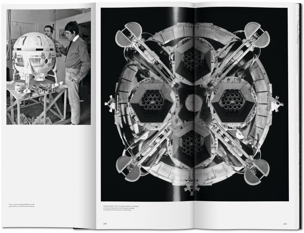 The Making of Stanley Kubrick’s 2001, Art Edition No. 251–500 ‘Revolving camera and control panel’ - Image 13 de 28