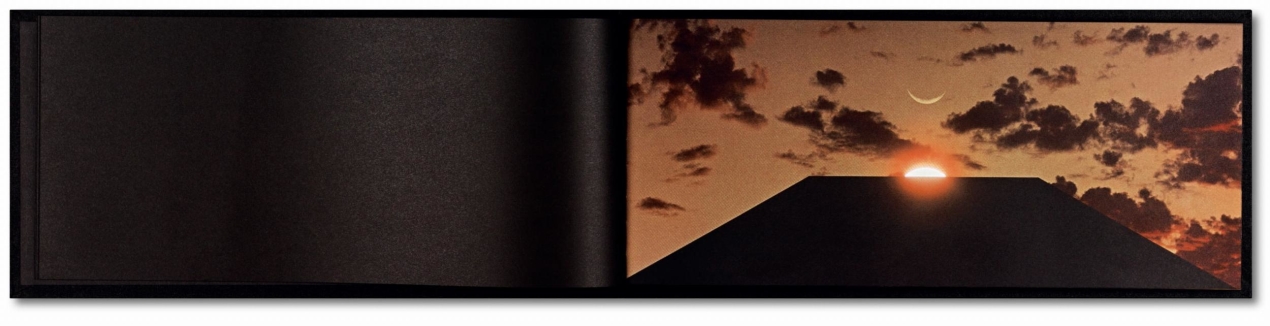 The Making of Stanley Kubrick’s 2001, Art Edition No. 251–500 ‘Revolving camera and control panel’ - Image 25 de 28