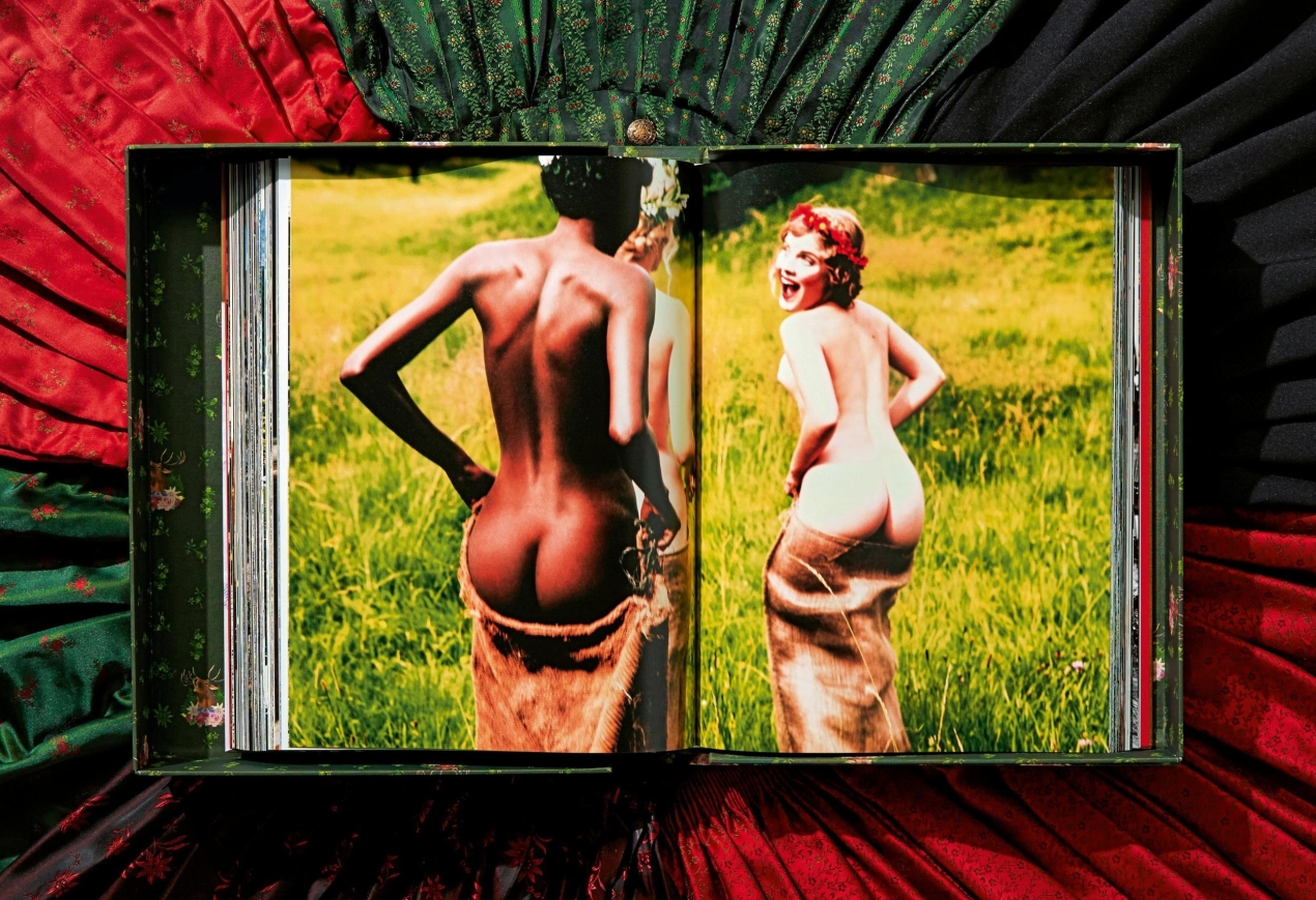 Ellen von Unwerth. Heimat. Art Edition No. 1–100 ‘Tête-à-tête’ - Bild 16 von 22