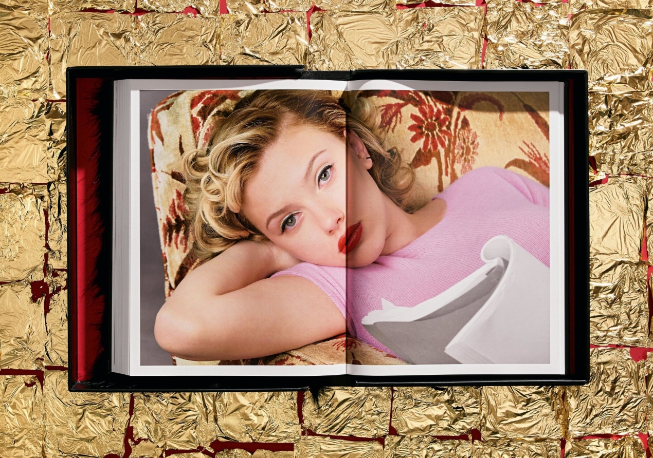 Albert Watson. Kaos - Image 20 of 21