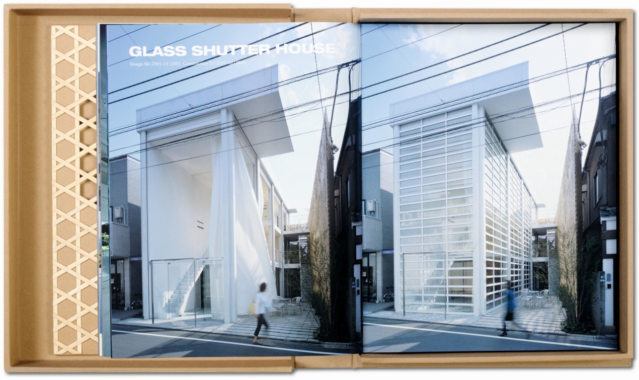 Shigeru Ban. Complete Works 1985-2010. Art Edition - Image 11 of 13