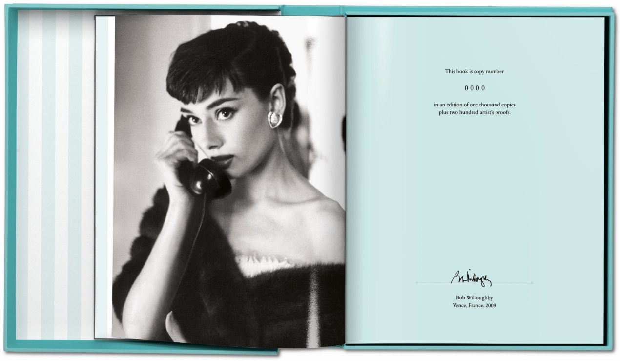 Bob Willoughby. Audrey Hepburn, Photographs 1953–1966 - Immagine 2 di 9