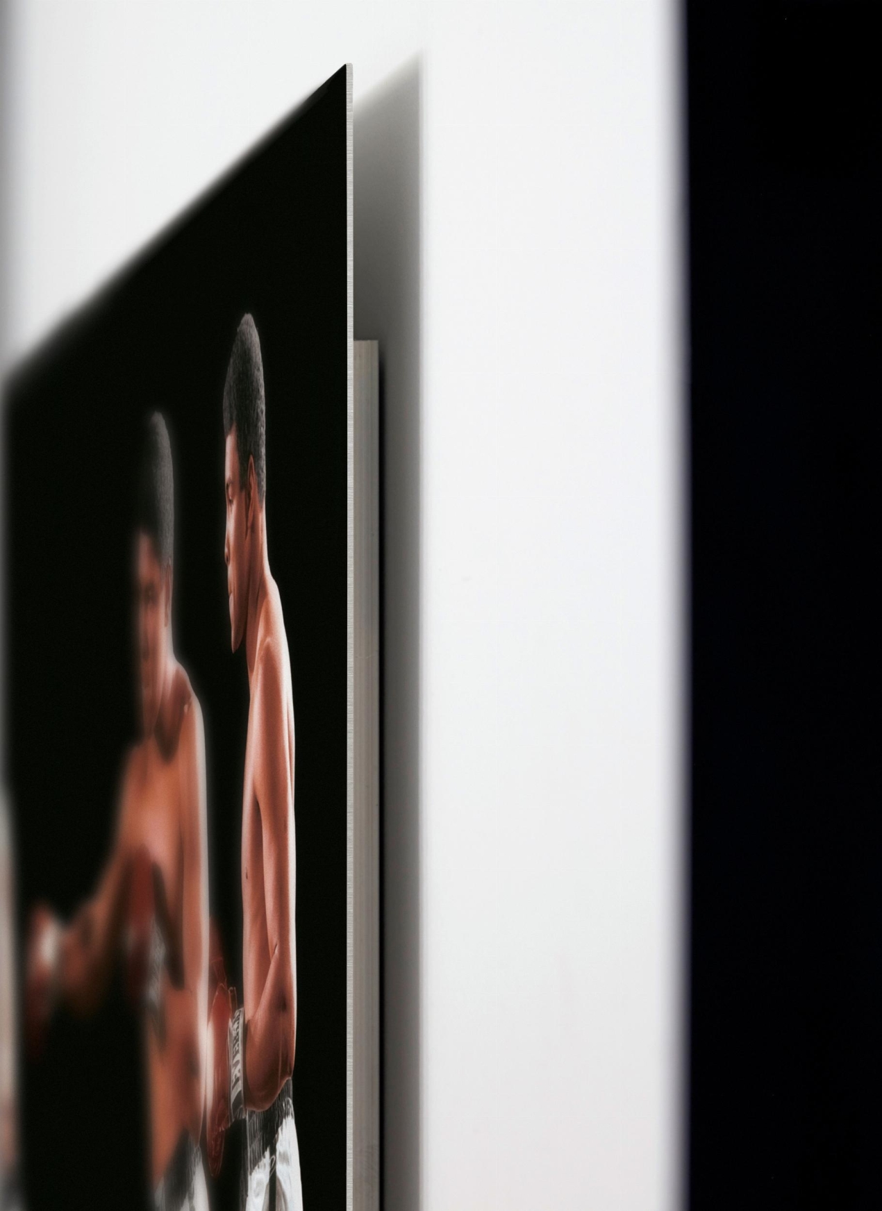 Neil Leifer. Homage to Ali. ‘Ali Invents the Double-Clutch Shuffle, 1966’ - Bild 5 von 5