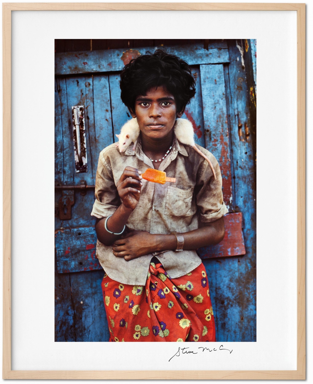 Steve McCurry. Animals. Art Edition No. 101–200 ‘Chennai, India, 1996’ - Image 1 de 10