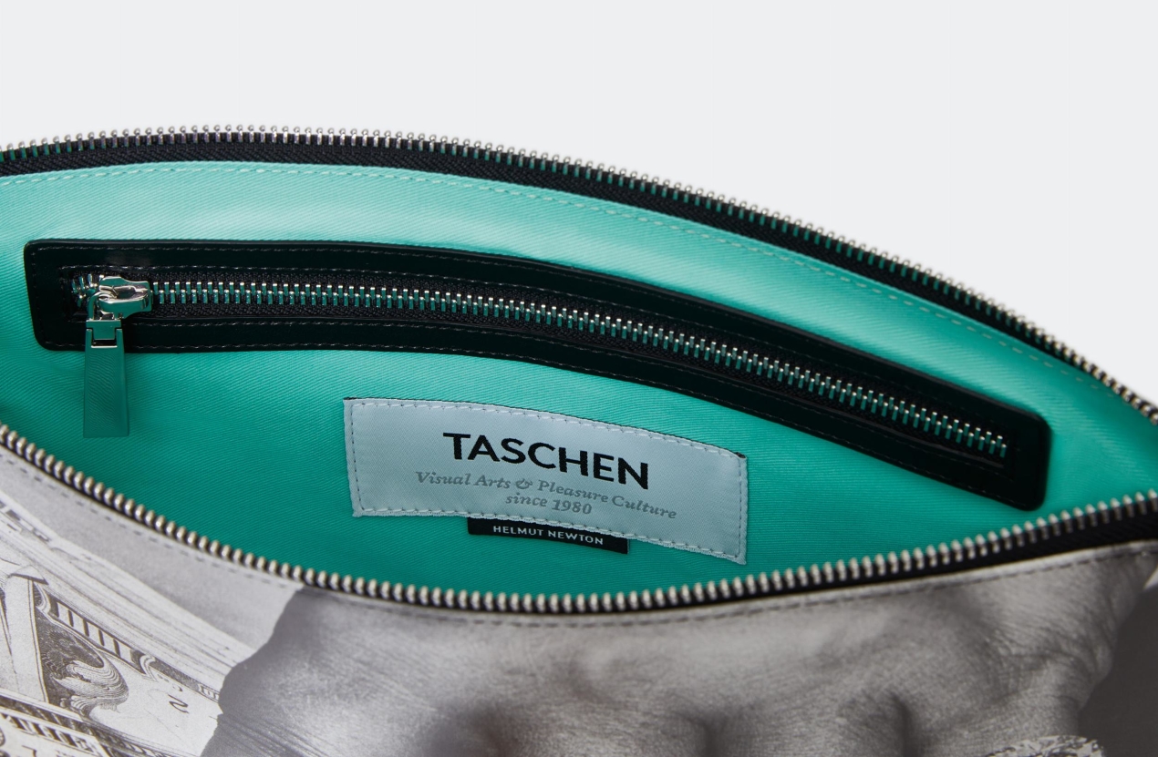 TASCHEN Pouch. Helmut Newton ‘Fat Hand and Dollars’ - Bild 3 von 5