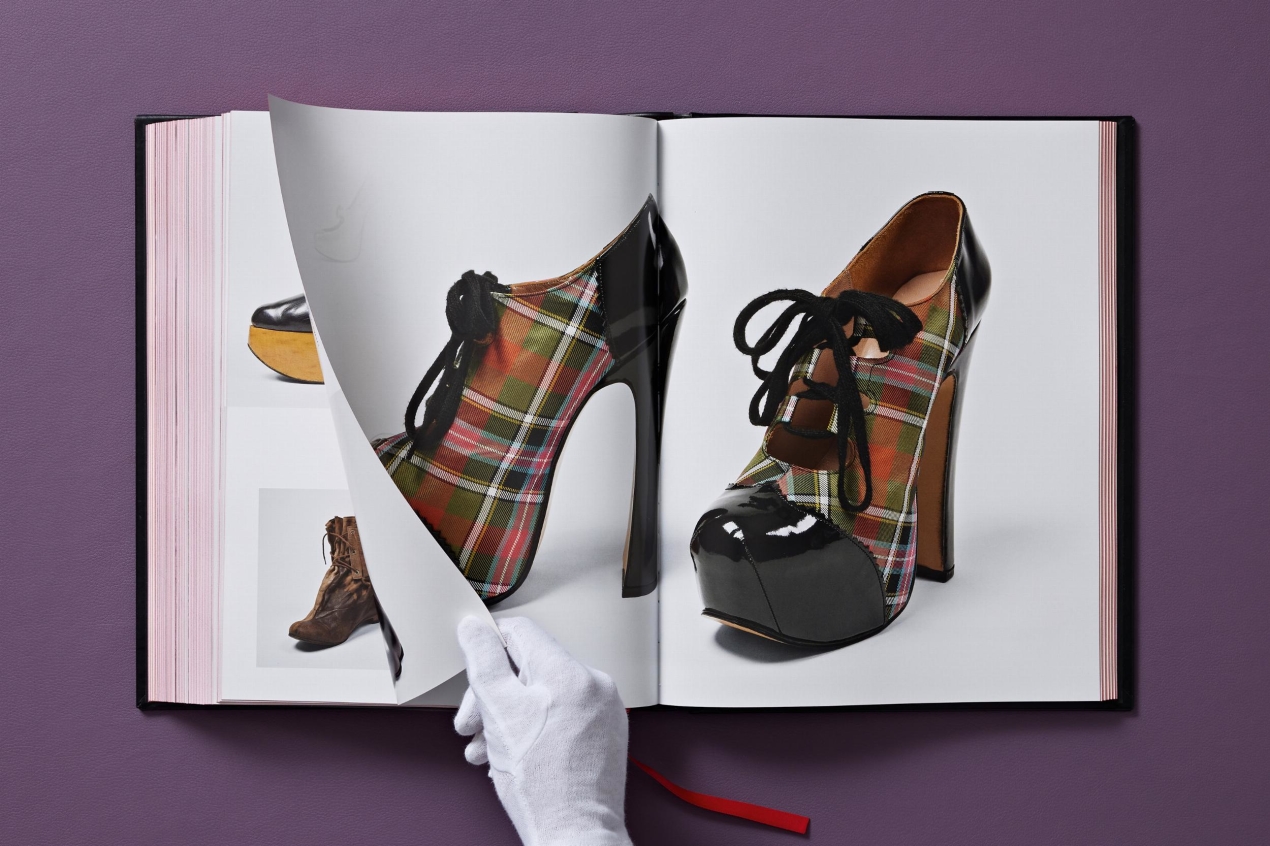 Shoes A-Z. The Collection of the Museum at FIT - Bild 15 von 19