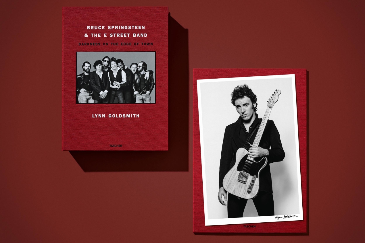 Lynn Goldsmith. Bruce Springsteen & The E Street Band. Art Edition No. 1–100 ‘Bruce, Studio Portrait, 1978’ - Image 1 of 21