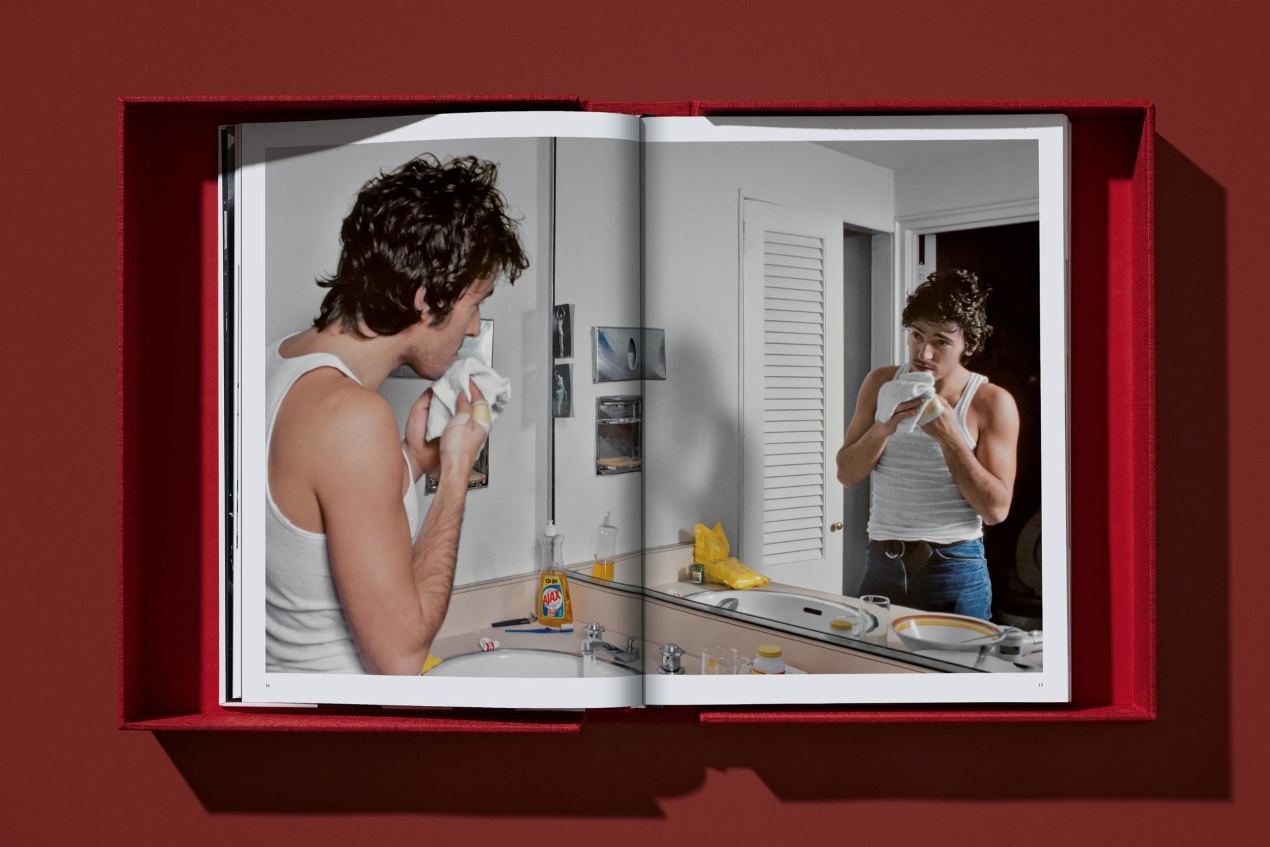 Lynn Goldsmith. Bruce Springsteen & The E Street Band. Art Edition No. 1–100 ‘Bruce, Studio Portrait, 1978’ - Image 8 of 21