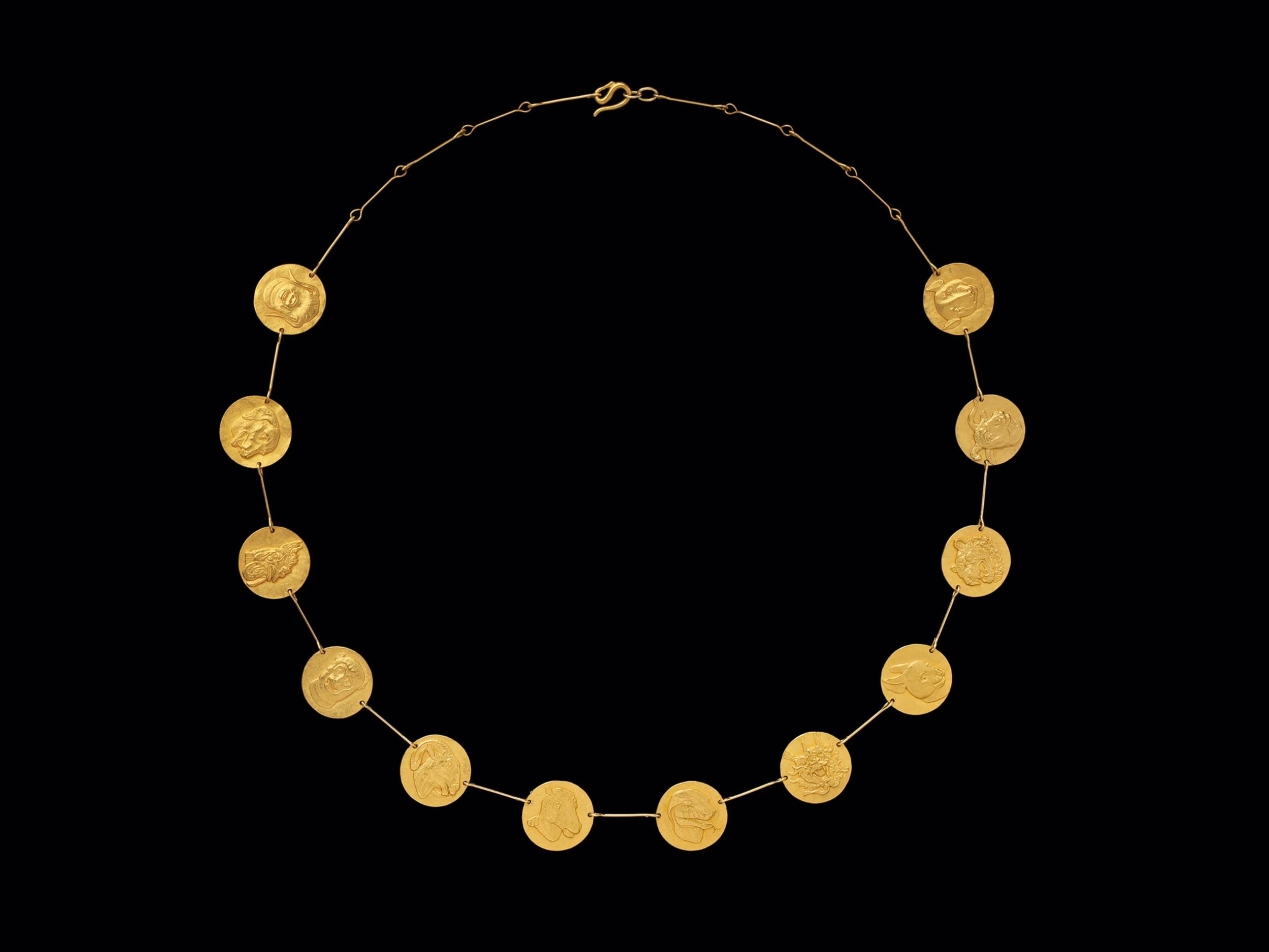 Ai Weiwei. Zodiac Charms Necklace. Art Edition - Imagen 6 de 13