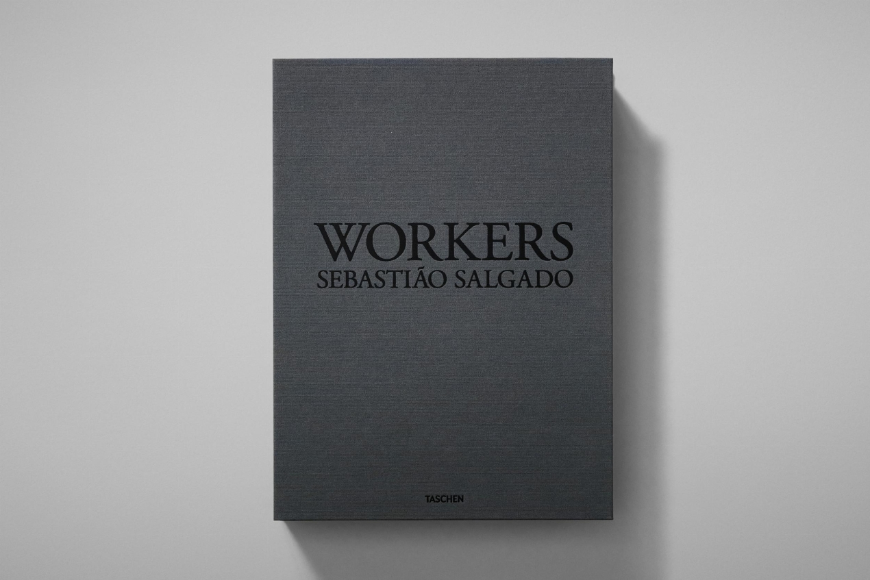 Sebastião Salgado. Workers. Art Edition No. 1–100 ‘Fishermen, Trapani, Italy, 1991’ - Imagen 2 de 18