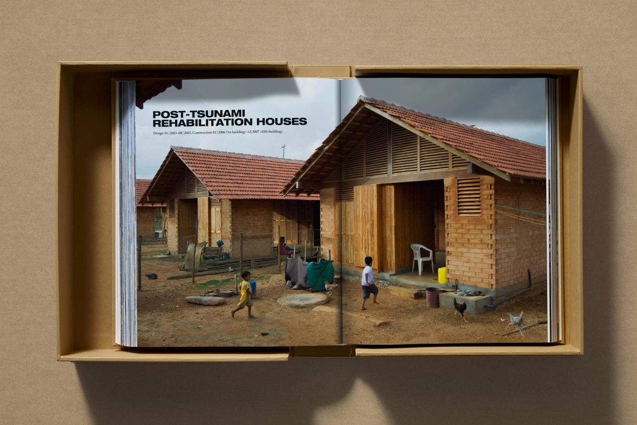 Shigeru Ban. Complete Works 1985–Today. Art Edition ‘Bamboo Gridshell Roof’, 2023 - Bild 15 von 33