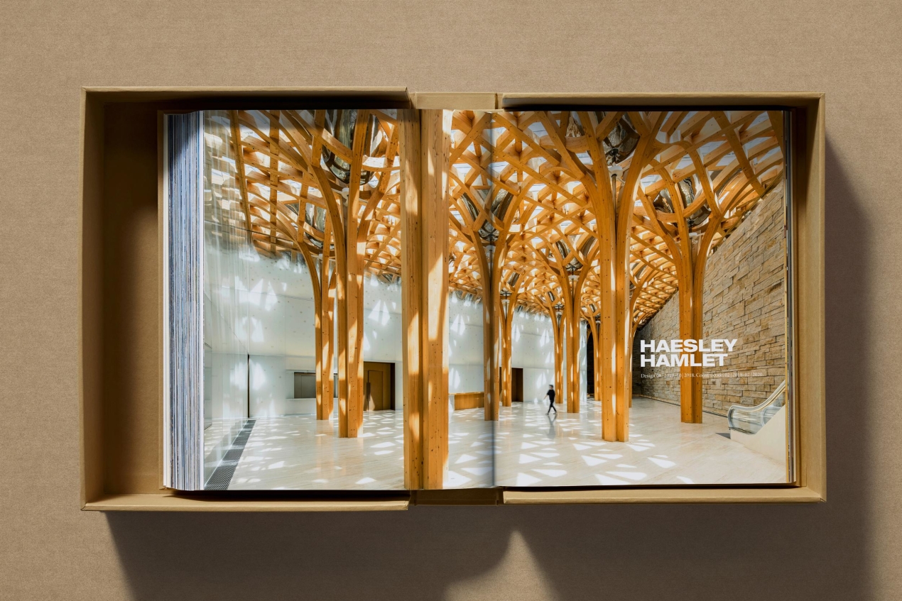 Shigeru Ban. Complete Works 1985–Today. Art Edition ‘Bamboo Gridshell Roof’, 2023 - Bild 26 von 33