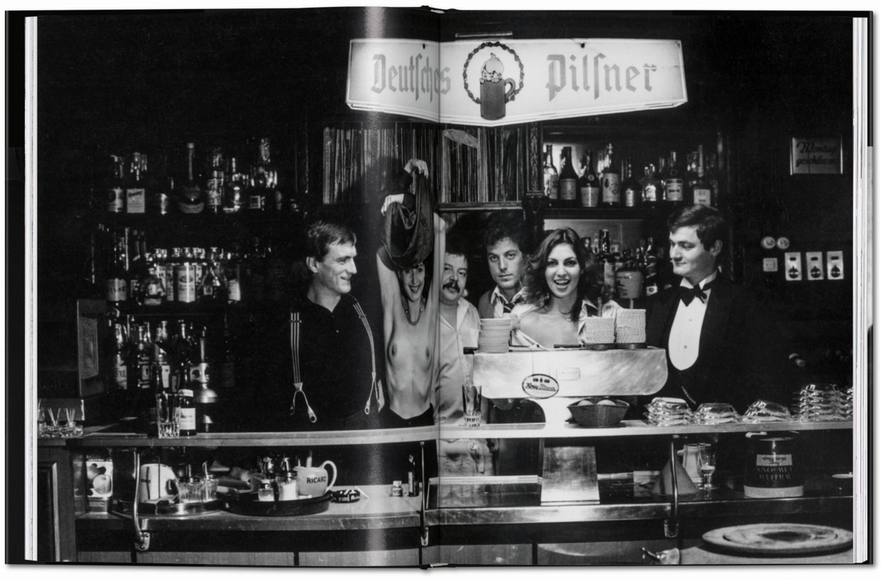 Helmut Newton. Berlin, Berlin - Image 7 de 20