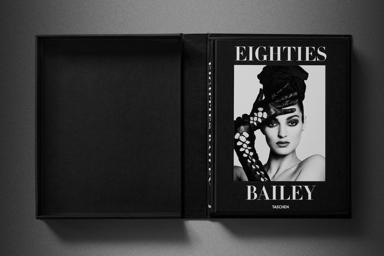 David Bailey. Eighties. Art Edition No. 1–100, ‘Yves Saint Laurent’, 1981 - Immagine 3 di 27
