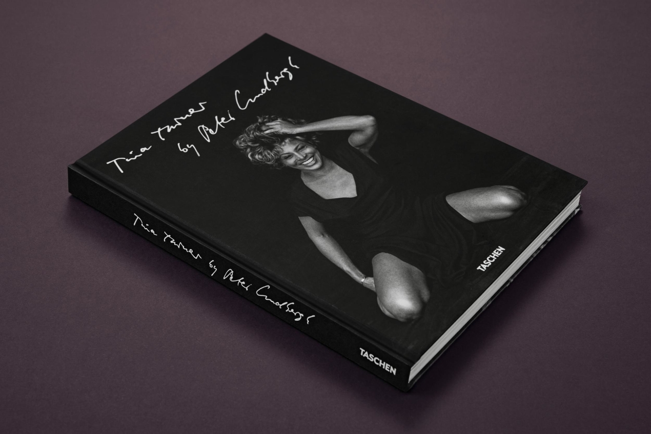 Tina Turner by Peter Lindbergh - Immagine 2 di 18