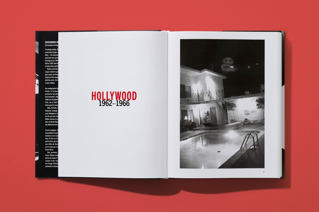 Ralph Gibson. Photographs 1960–2024. Art Edition No. 101–200 ‘Untitled, Sardegna, 1980’ - Image 8 de 18