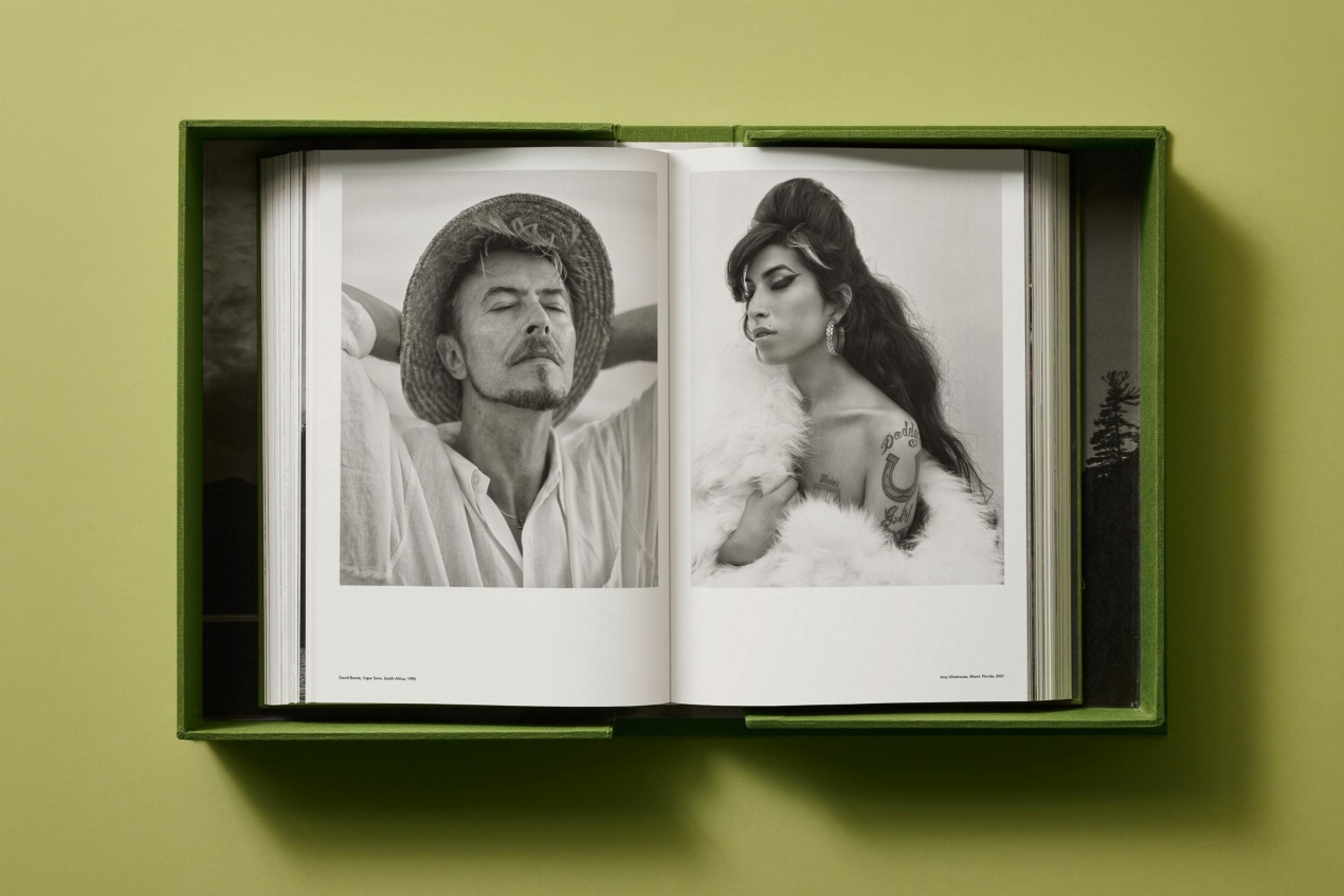 Bruce Weber. Art Edition No. 101–200, ‘Michael St. Pierre with Bonkers, Thousand Oaks, California’, 2004 - Image 26 de 33