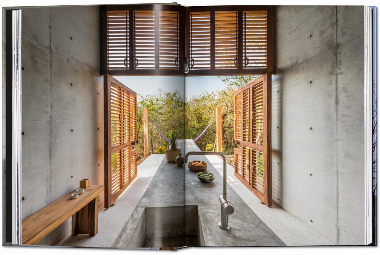 Homes For Our Time. Small Houses. 45th Ed. - Image 5 of 22