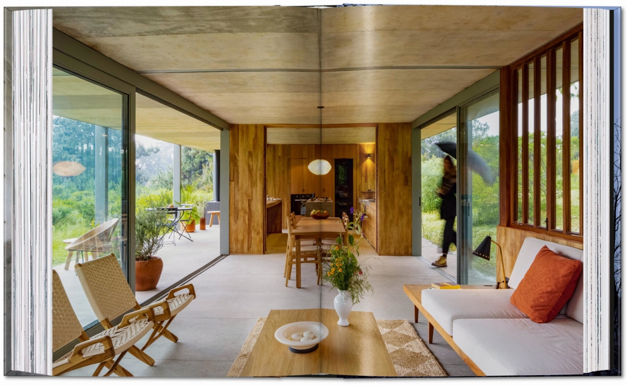 Homes For Our Time. Small Houses. 45th Ed. - Image 15 of 22