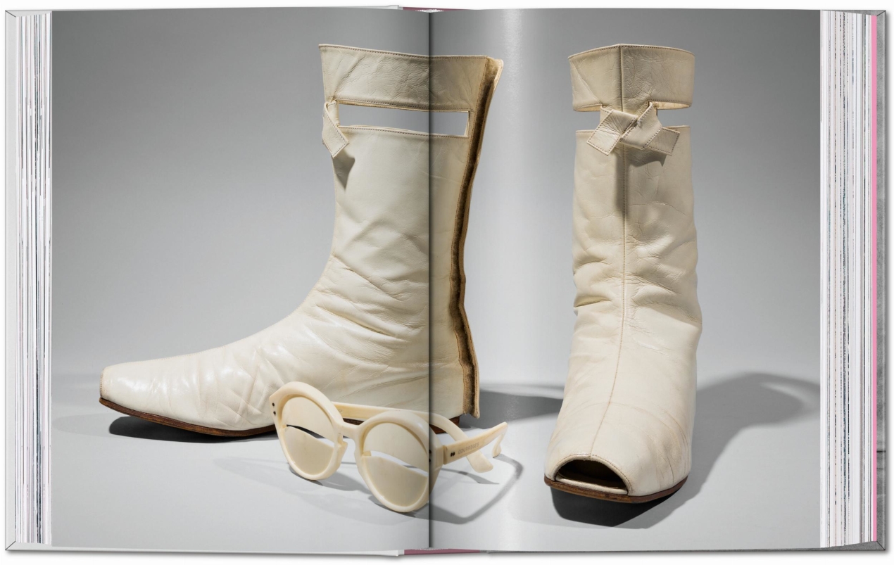 Shoes A-Z. 45th Ed. - Immagine 10 di 23