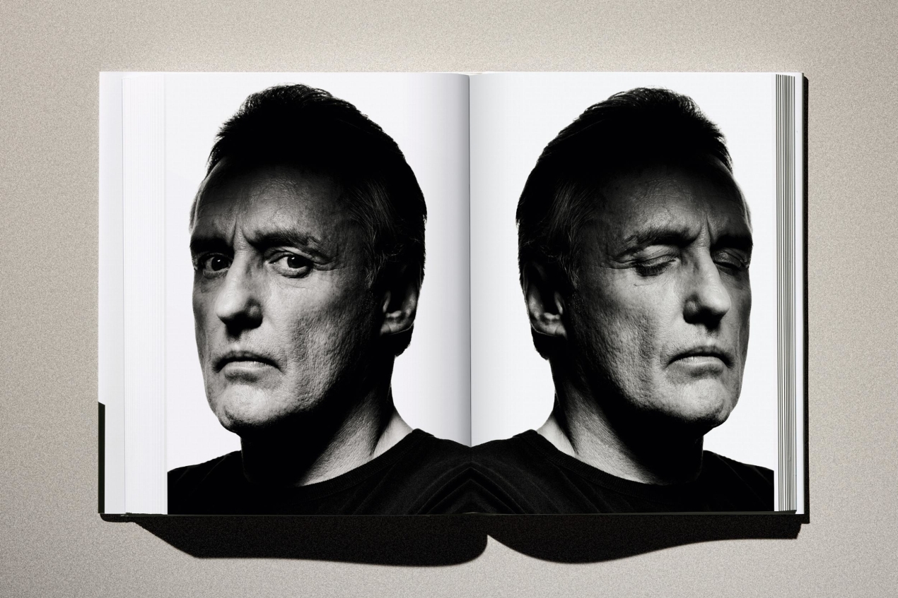 Albert Watson. Kaos. 2nd Edition. Art Edition No. 101–150, 'Christy Turlington (Smoke), New York City', 1990 - Image 23 of 31