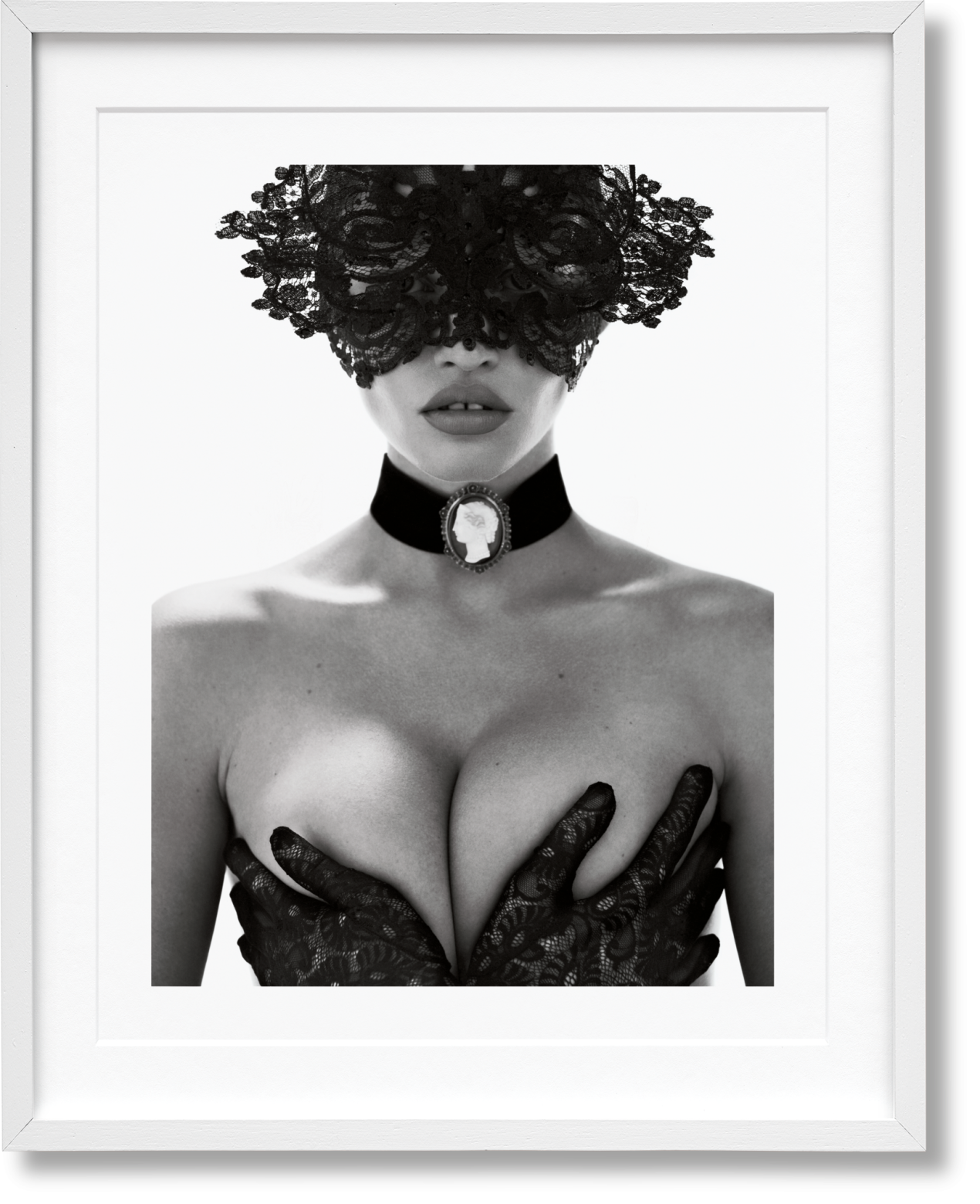 Mert Alas and Marcus Piggott. Art Edition No. 1–125 ‘Lara Stone’ - Image 1 of 4