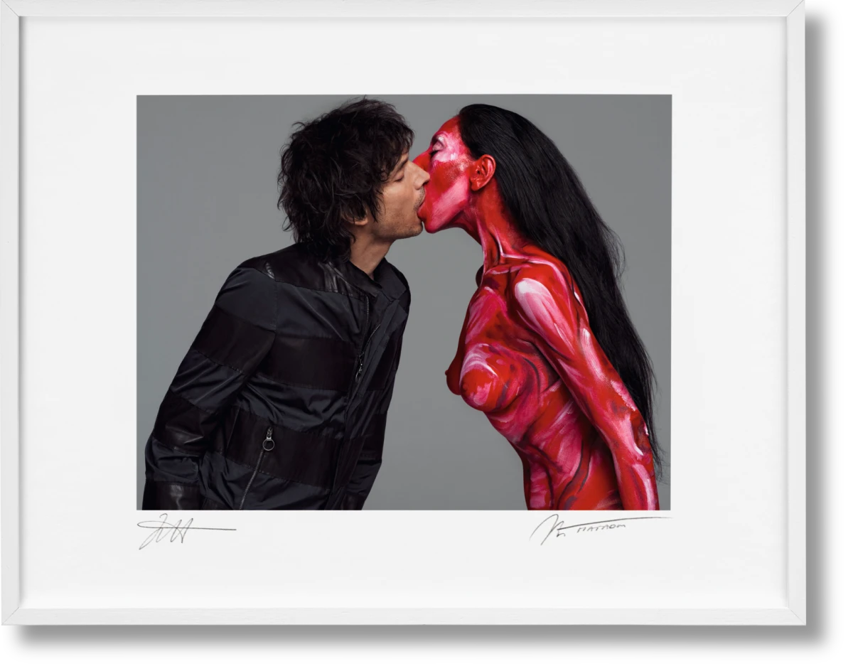 Inez van Lamsweerde/Vinoodh Matadin, Art Edition No. 101–200 ‘Kissing Vinoodh’