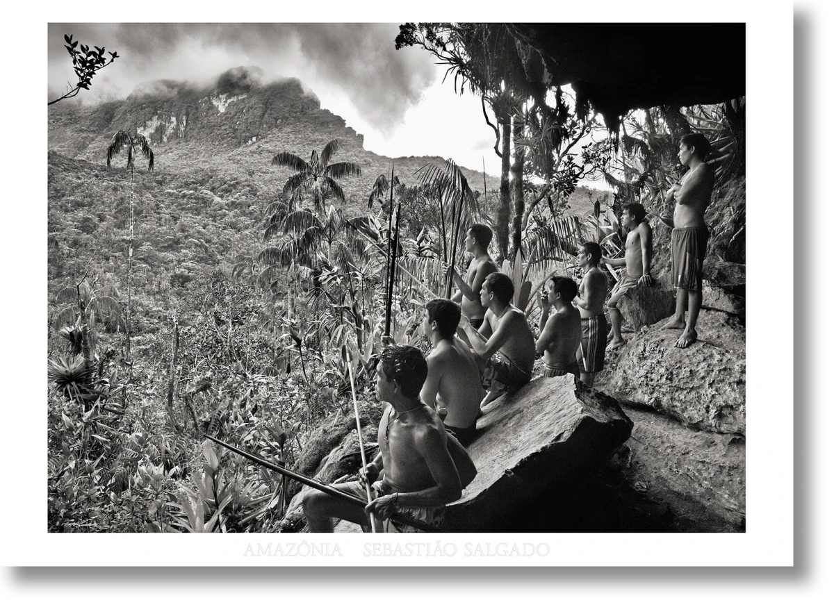 Sebastião Salgado. Amazônia. Poster ‘Yanomani Men’