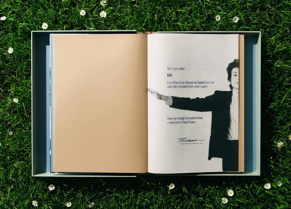 Daniel Kramer. Bob Dylan. Art Edition No. 101–200 ‘Bob Dylan, Columbia Records, Studio A’