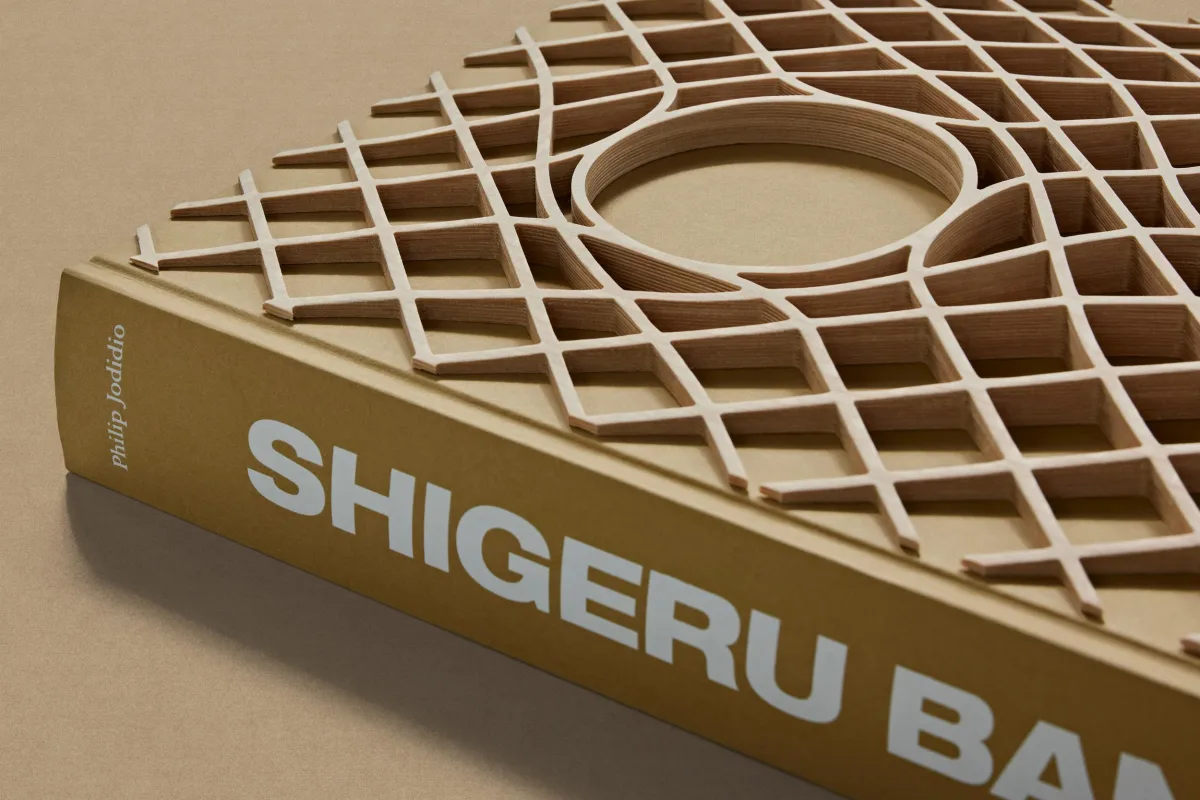 Shigeru Ban. Complete Works 1985–Today. Art Edition ‘Bamboo Gridshell Roof’, 2023