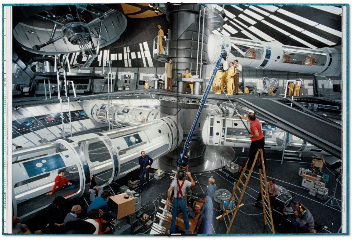 The James Bond Archives. The Complete Films - Immagine 10 di 17