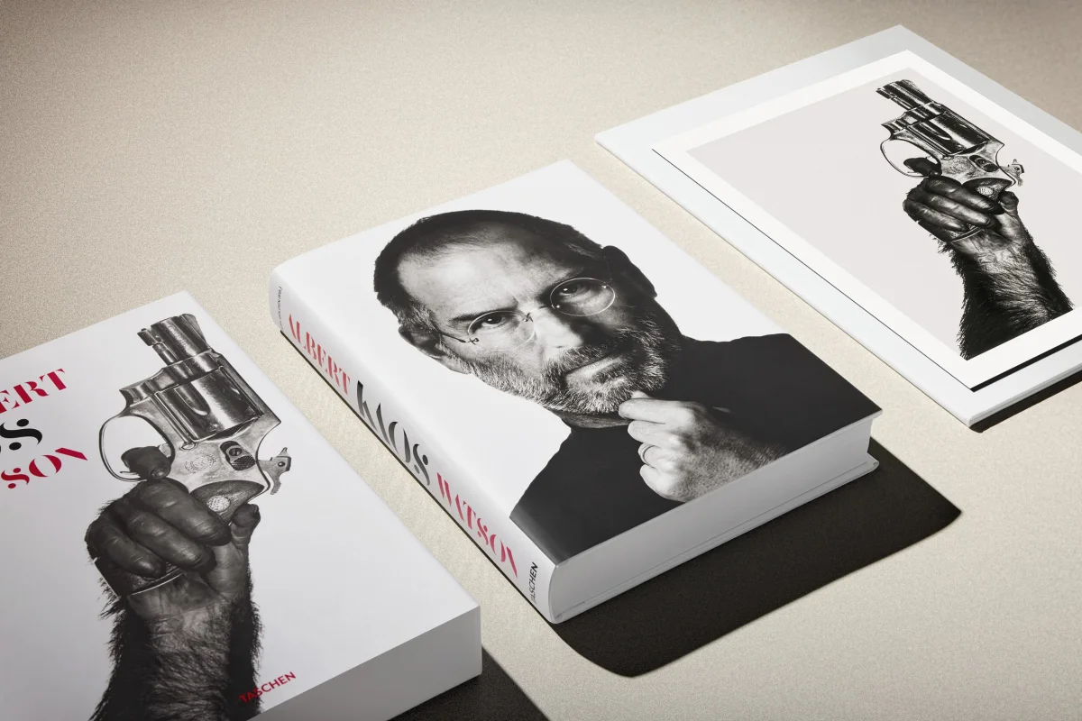 Albert Watson. Kaos. 2nd Edition. Art Edition No. 51–100, ' Monkey with Gun, New York City’, 1992 - Image 2 of 31